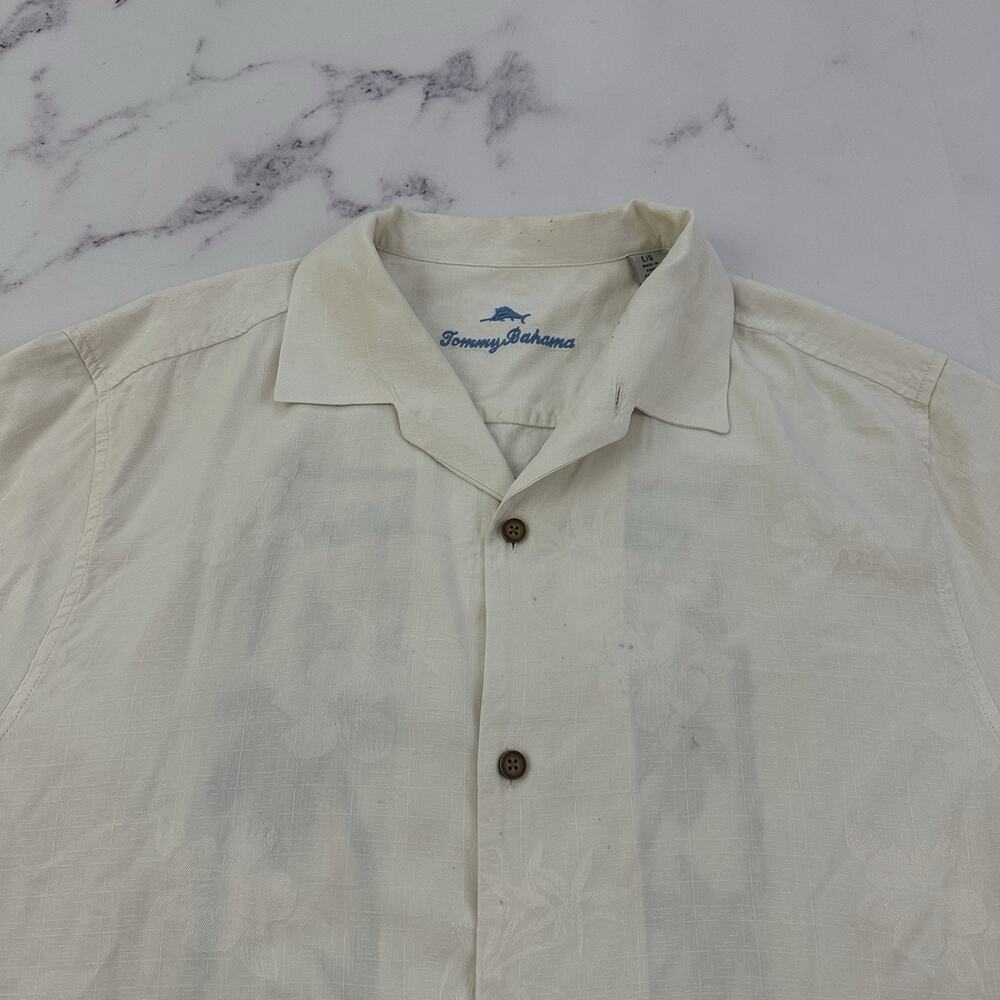 Tommy Bahama Tiki Lounge Embroidered Hawaiian Shirt Size L Cream Silk Tropical - Picture 3 of 13